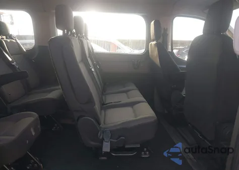 2024 Ford Transit-350 Passenger Van Xlt z USA, uszkodzony, nr VIN 1FBAX2Y84RKA12874